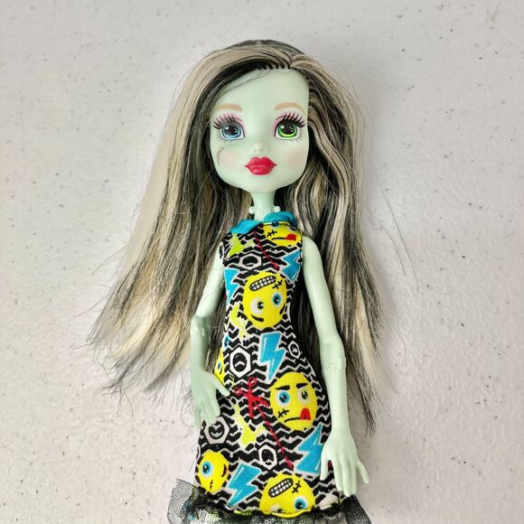 Monster High Emoji Frankie Stein Doll Boots Dress Sunglasses Mattel 2016 DVH19 - Picture 4 of 16